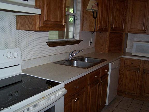 4th image of 466 Arthur Moore Dr