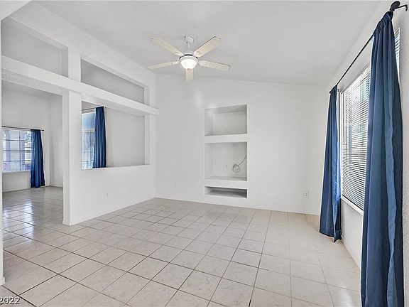 5th image of 9538 Malvasia Ct