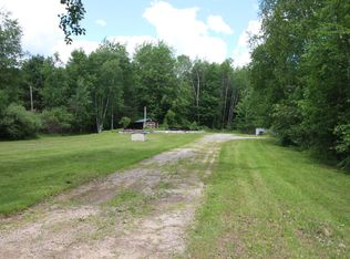 11571 E Deerfield Rd, Shepherd, MI 48883