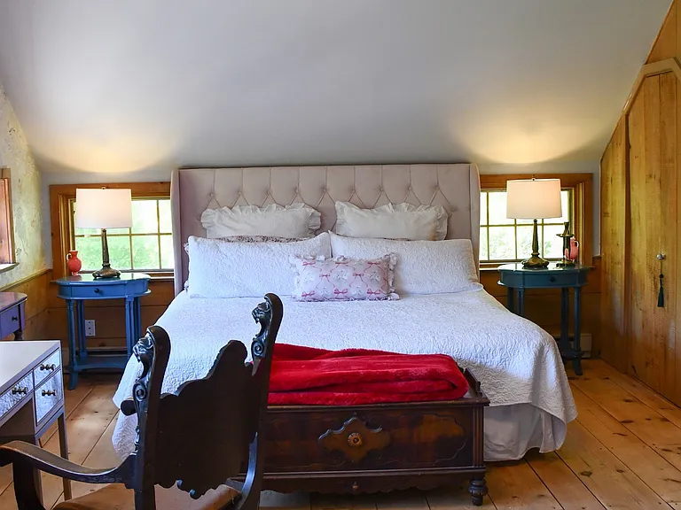 13 Hampton Ln — Photo 16