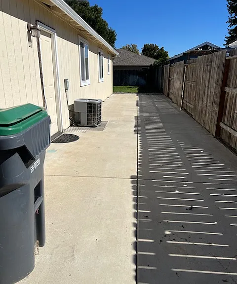 backyard side access