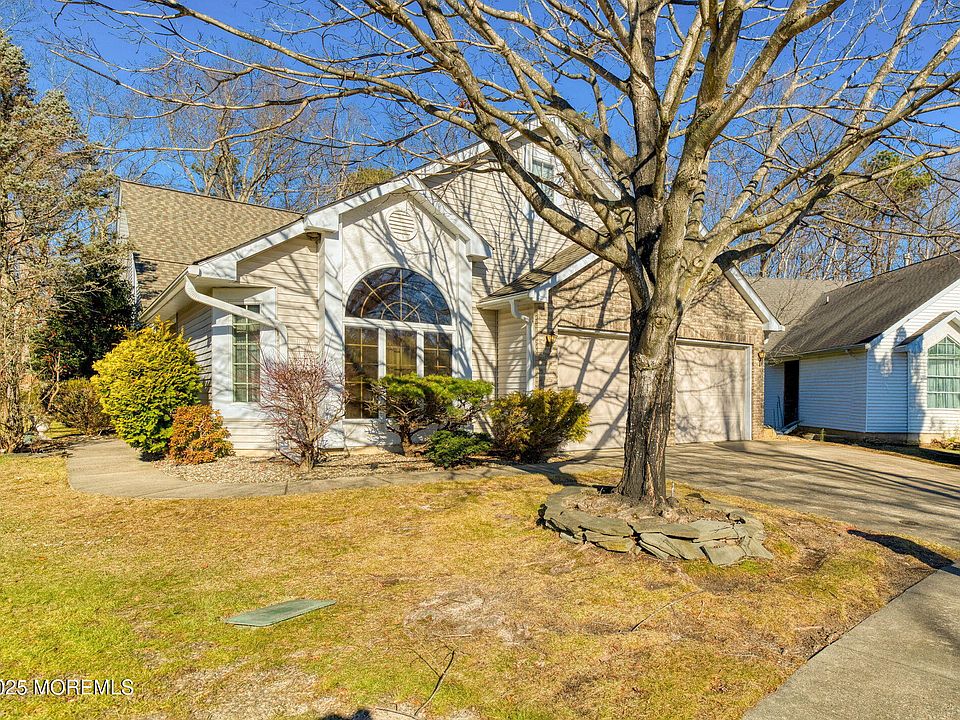 1st image of 2292 Tomera Place