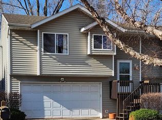 705 11th Avenue B Ct #B, Silvis, IL 61282