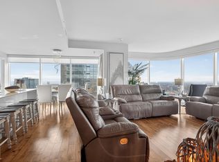 The Legends Private Residences, Edmonton, AB T5J 0K6