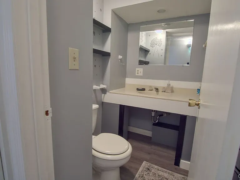 311 Swansea Ave — Photo 29