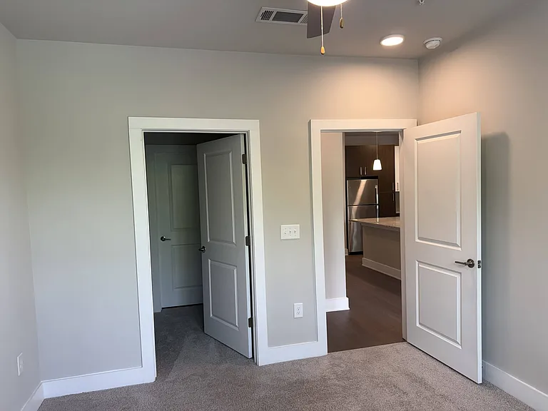 915 Glenwood Apartments on the Beltline — Photo 91