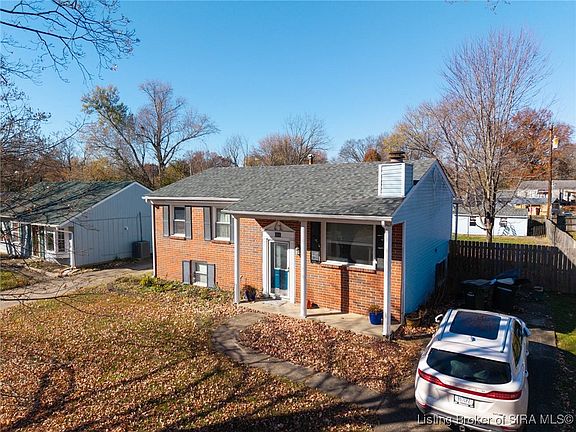 2nd image of 313 Fairwood Drive