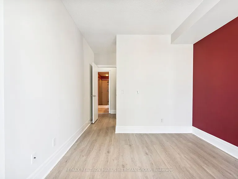 16 Yonge St #3808 — Photo 38