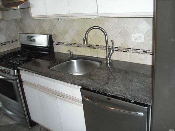 2nd image of 8429 153rd Ave APT 5G