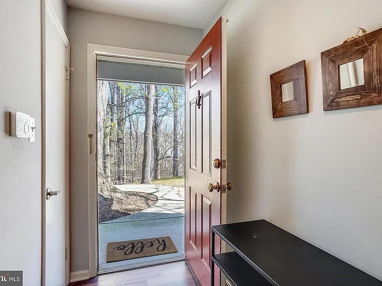 14 Windbrooke Cir — Photo 3