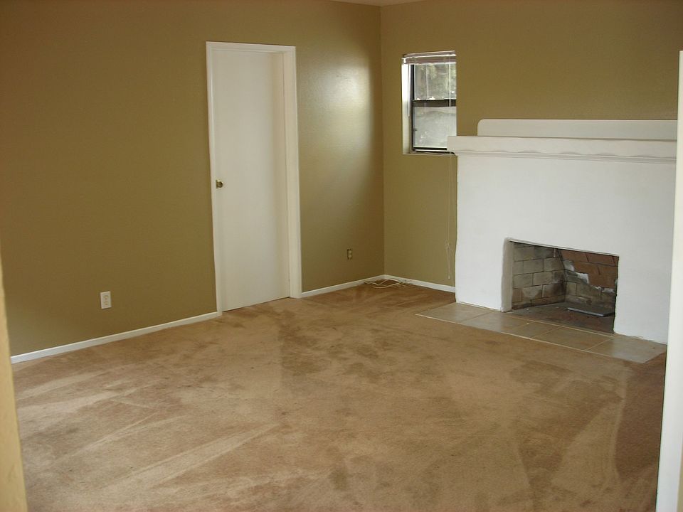 2nd image of 11915 Gale Ave