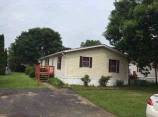 275 Silverwind Ct, Bath, PA 18014