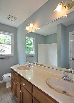 4th image of 2026 Rosebury Ln SW