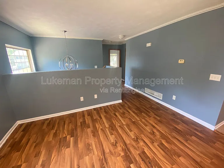 1201 Lafayette Ave — Photo 18