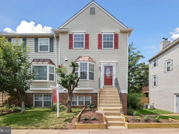 4180 Pleasant Meadow Ct #104A, Chantilly, VA 20151