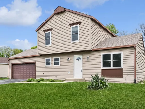 1440 Carleton Ave, Naperville, IL 60565