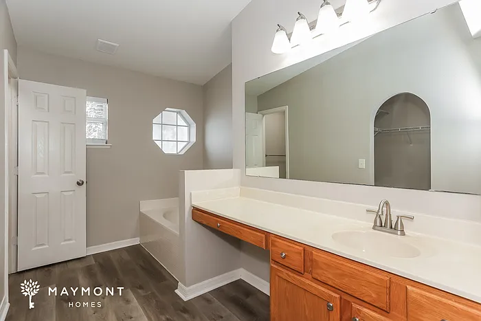 9611 Watershed Dr E — Photo 13