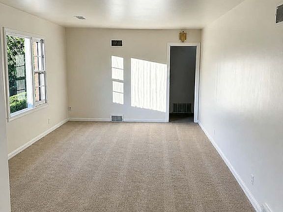 3rd image of 516 Navajoe Rd