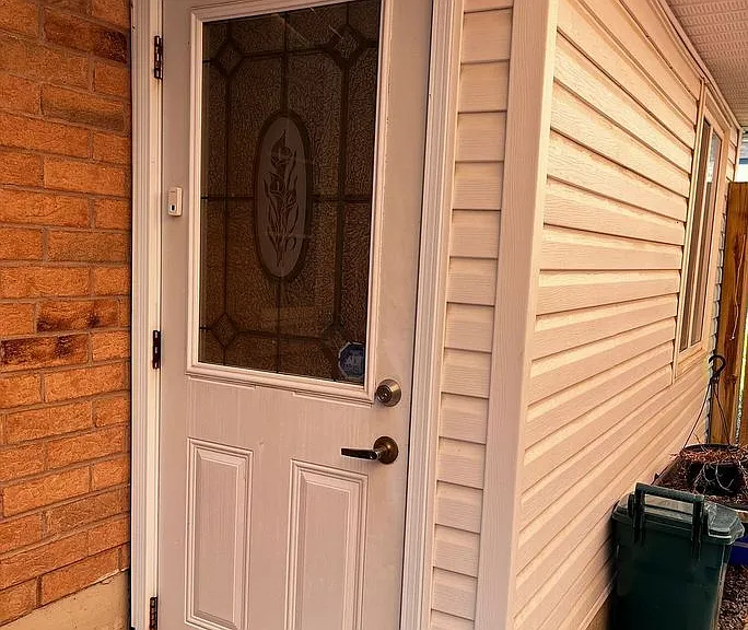 46 Solace Rd — Photo 1