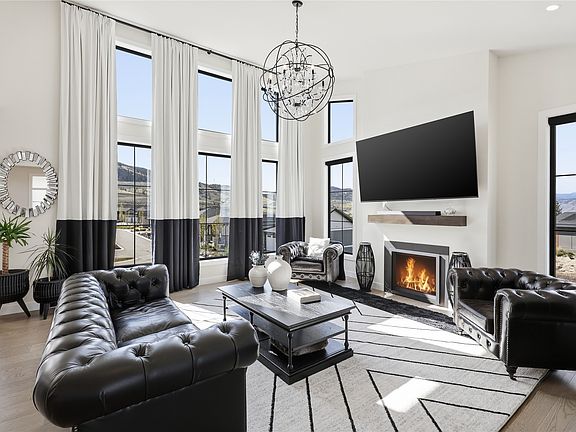 5th image of 268 Rue Cheval Cir