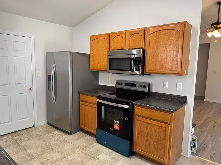 807 Sunflower Mnr — Photo 13