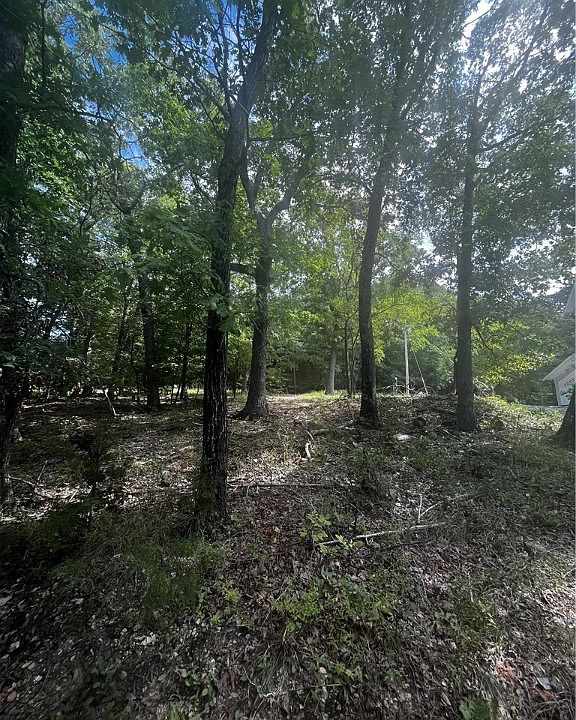 2nd image of Arapahoe Dr #3