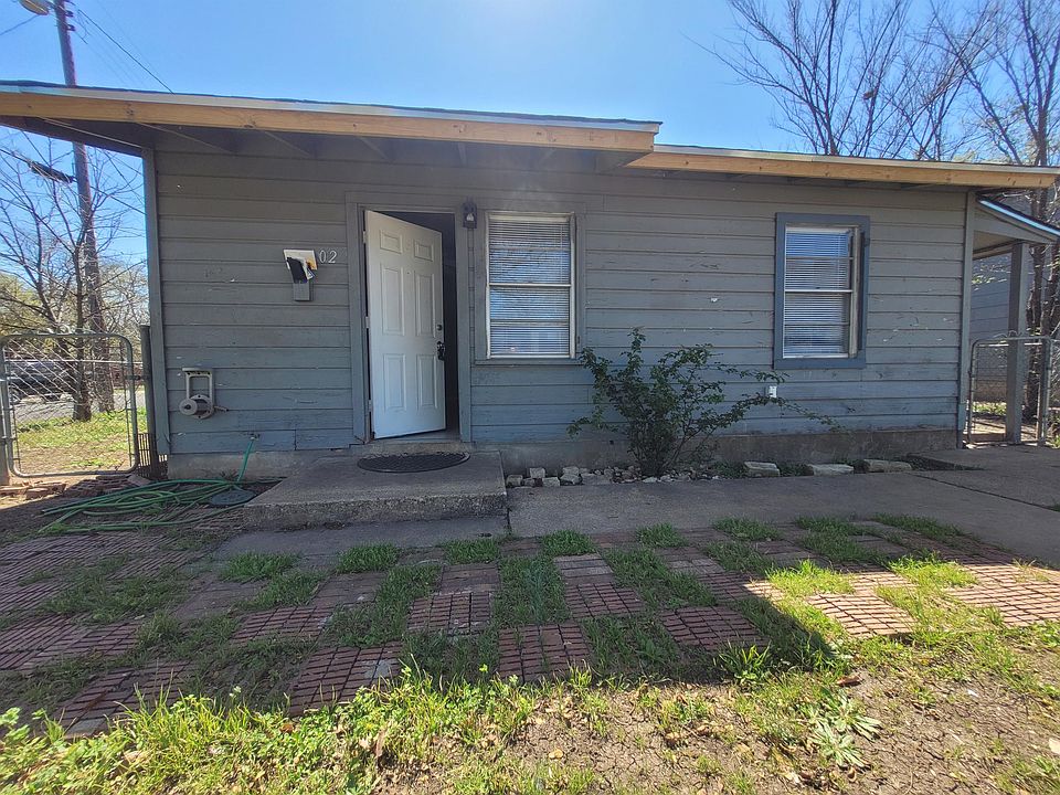 1st image of 602 W Church Ave