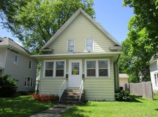 1709 Main St, Cedar Falls, IA 50613
