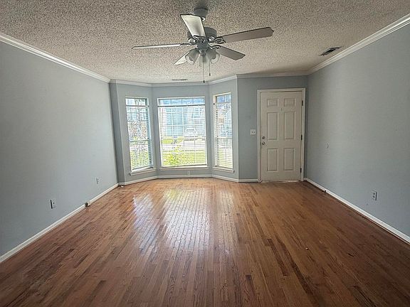 2nd image of 8020 River Bend Rd