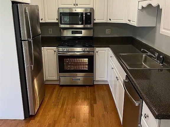 5th image of 1280 Stillwood Dr #3