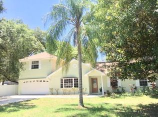 3002 Graham Ln, Tampa, FL 33618