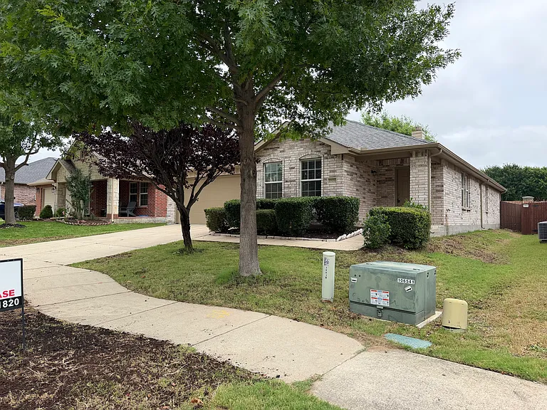 12926 Adela Dr — Photo 19