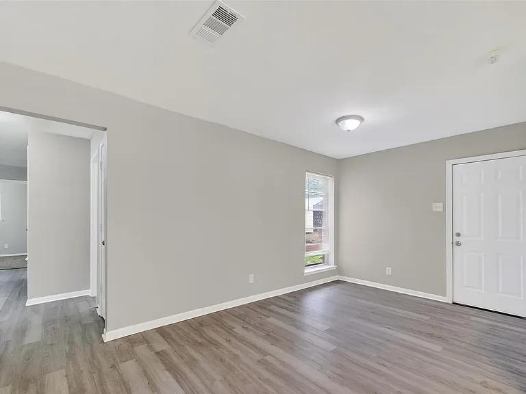 17106 Sunshine St — Photo 14