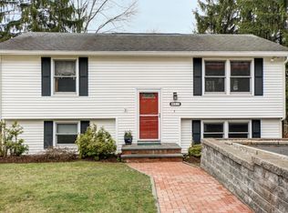 13 High St, Ayer, MA 01432