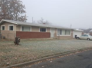 322 N 29th Ave, Yakima, WA 98902