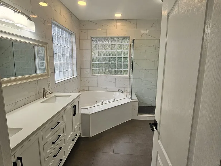 200 Blair Rd — Photo 13