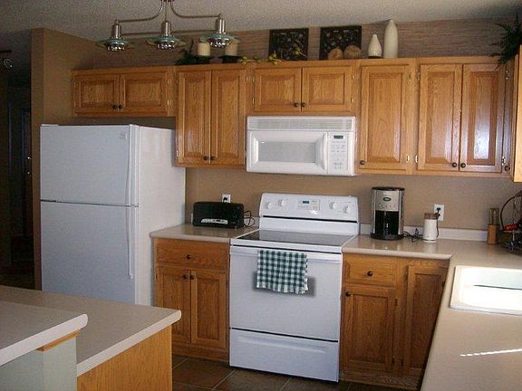 4th image of 24094 187th St Unit 5