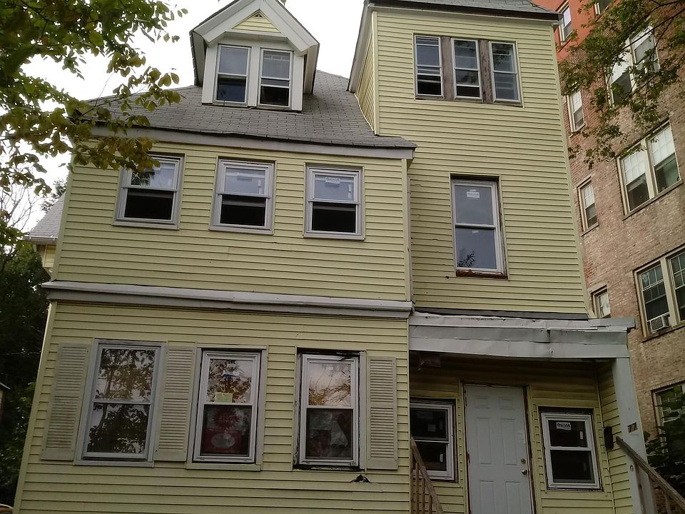 1st image of 77 Washington St APT 2