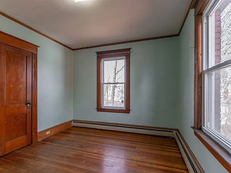 151 Allyn St #1 — Photo 7