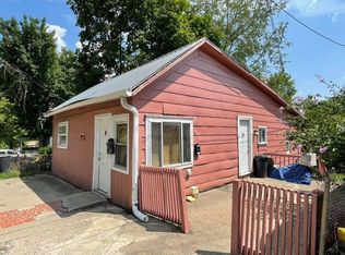 122 Locust Ave, Spencer, WV 25276