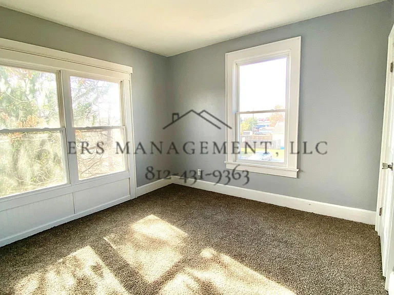 620 N Main St #6 — Photo 4
