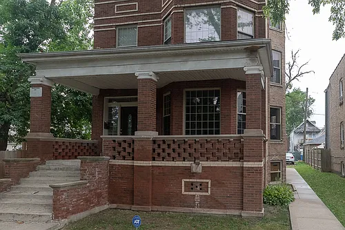 2537 N Kildare Ave Photo 1