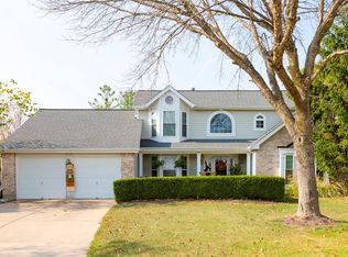 1555 Englebrook Dr, Ballwin, MO