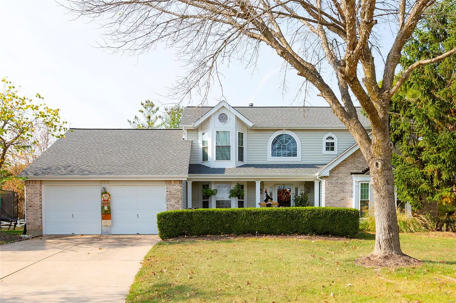 1555 Englebrook Dr photo 1