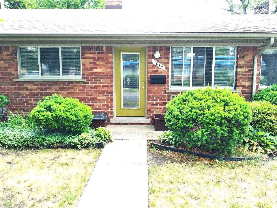 1st image of 1014 Laprairie Ave