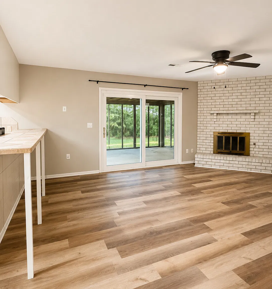 3 bed, 2.0 bath, 1452 sqft, $1,750 — Photo 4
