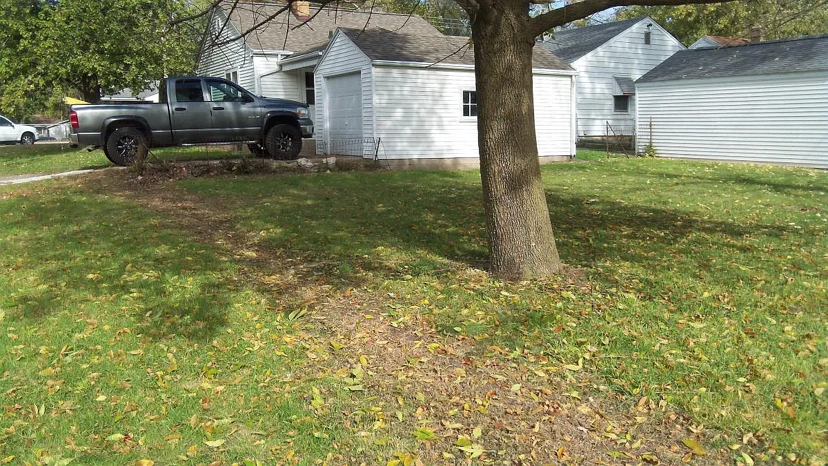 2826 W Garden St photo 1