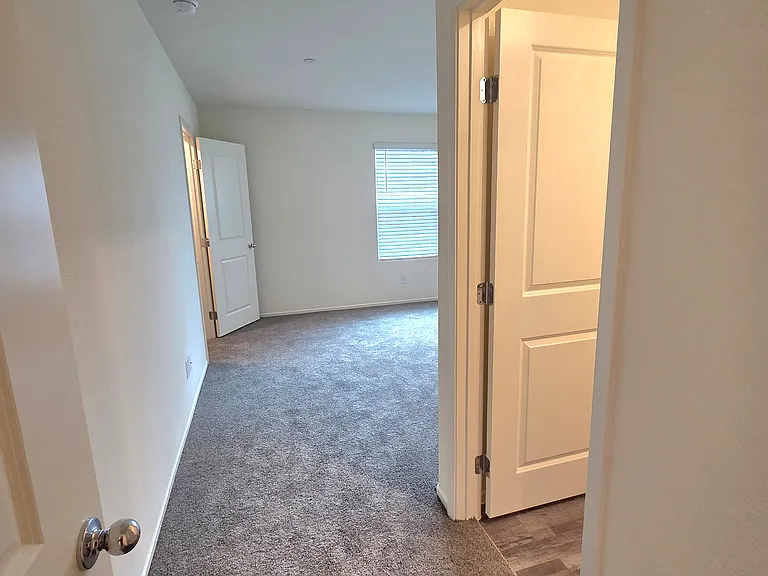 6108 Aster Garden St — Photo 23