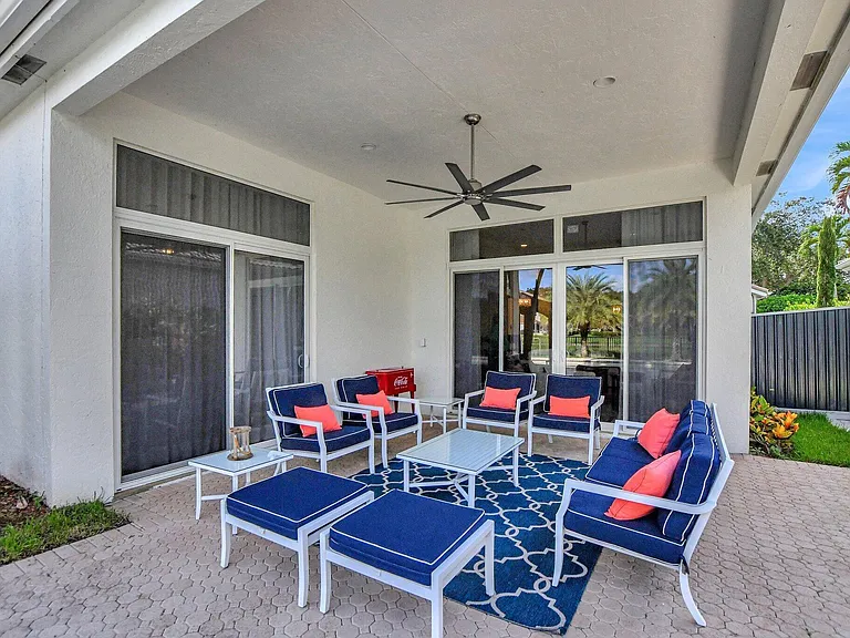 6609 NW 24th Ave — Photo 33
