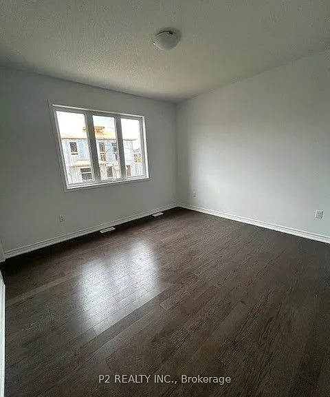 384 Madelaine Dr — Photo 16